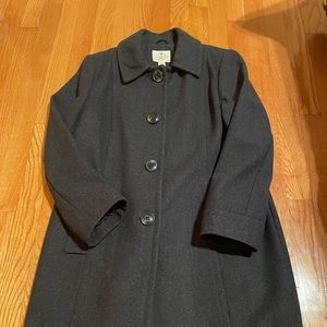 St John's Bay sz M in EUC